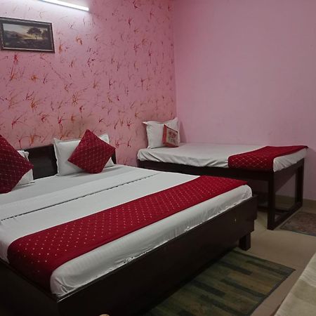 Airport Hotel Pariksheet Inn New Delhi Exterior photo